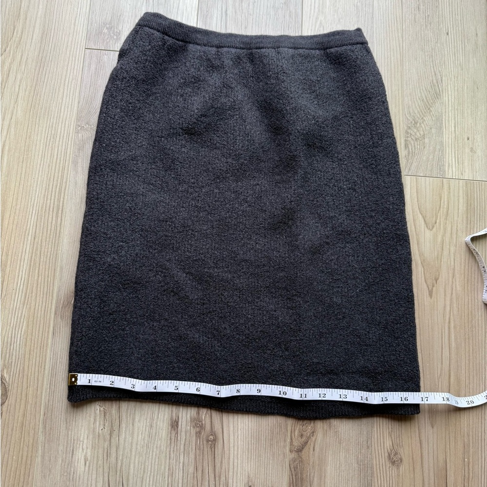 Wool grey women’s pencil skirt size medium